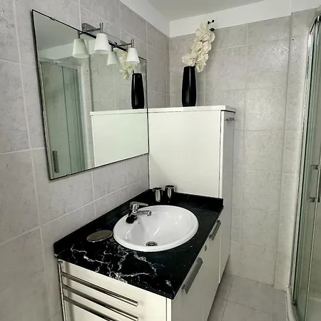 Barandas Apartment